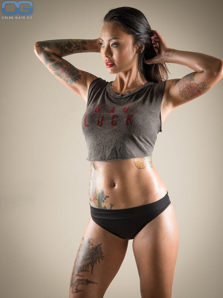 Tran topless levy ‘MacGyver’ Tattoo