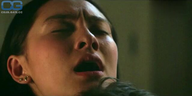 Lola Tung 