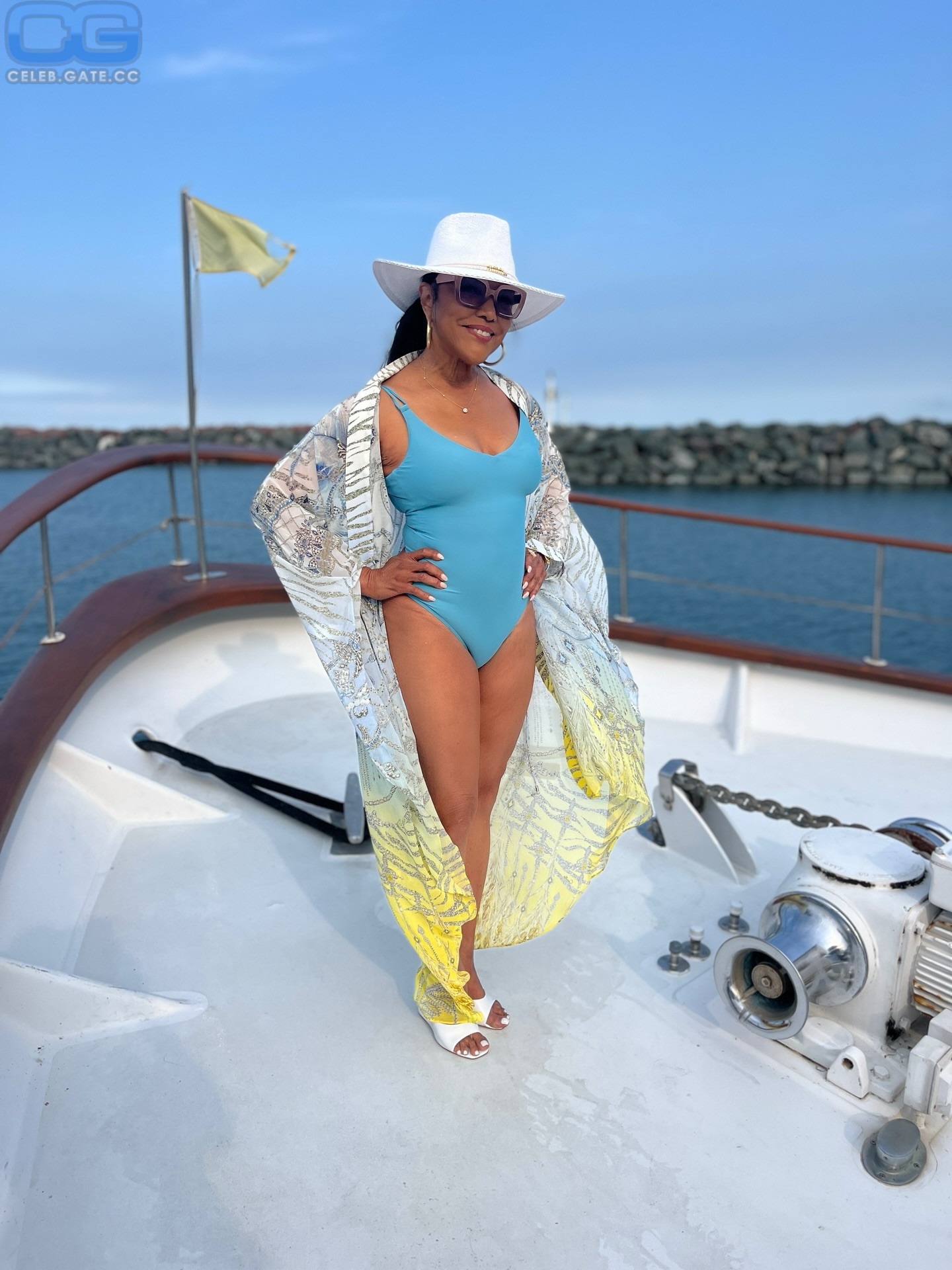 Lynn Whitfield 
