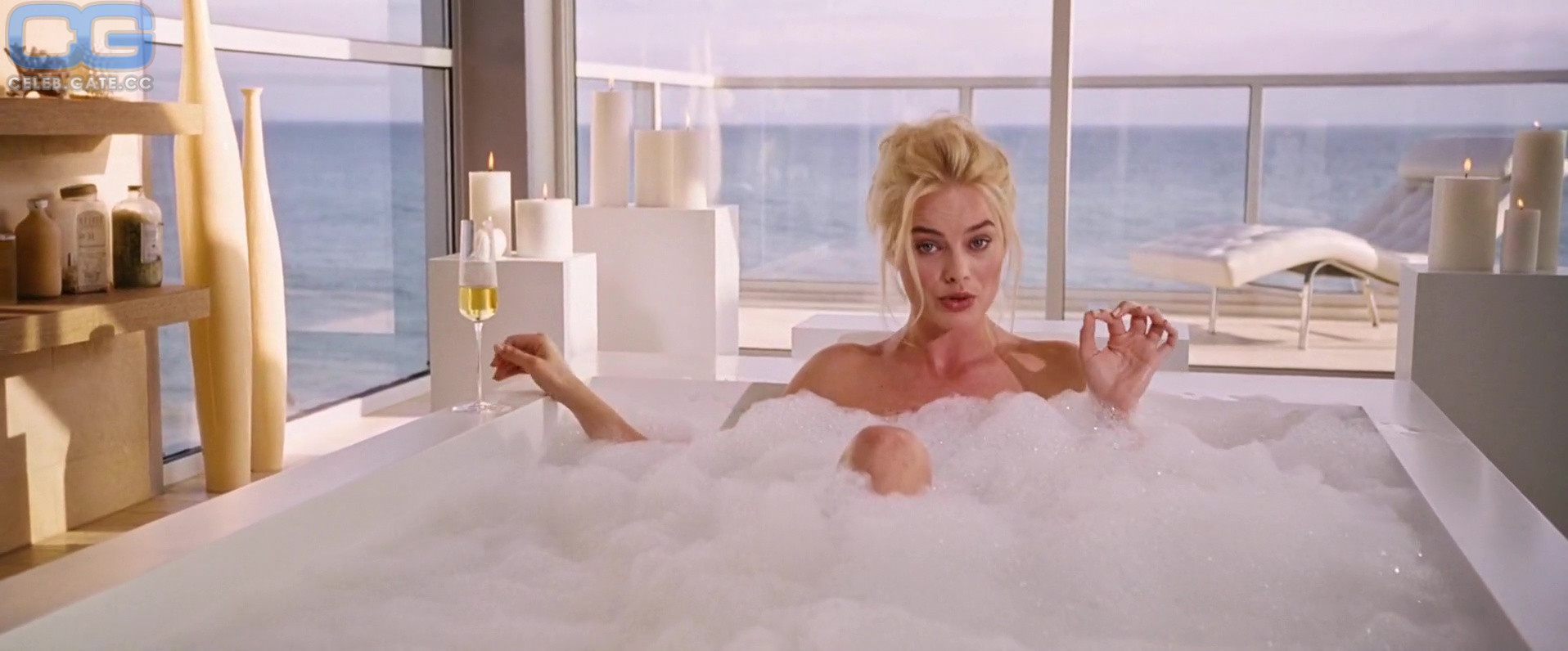 Margot Robbie 
