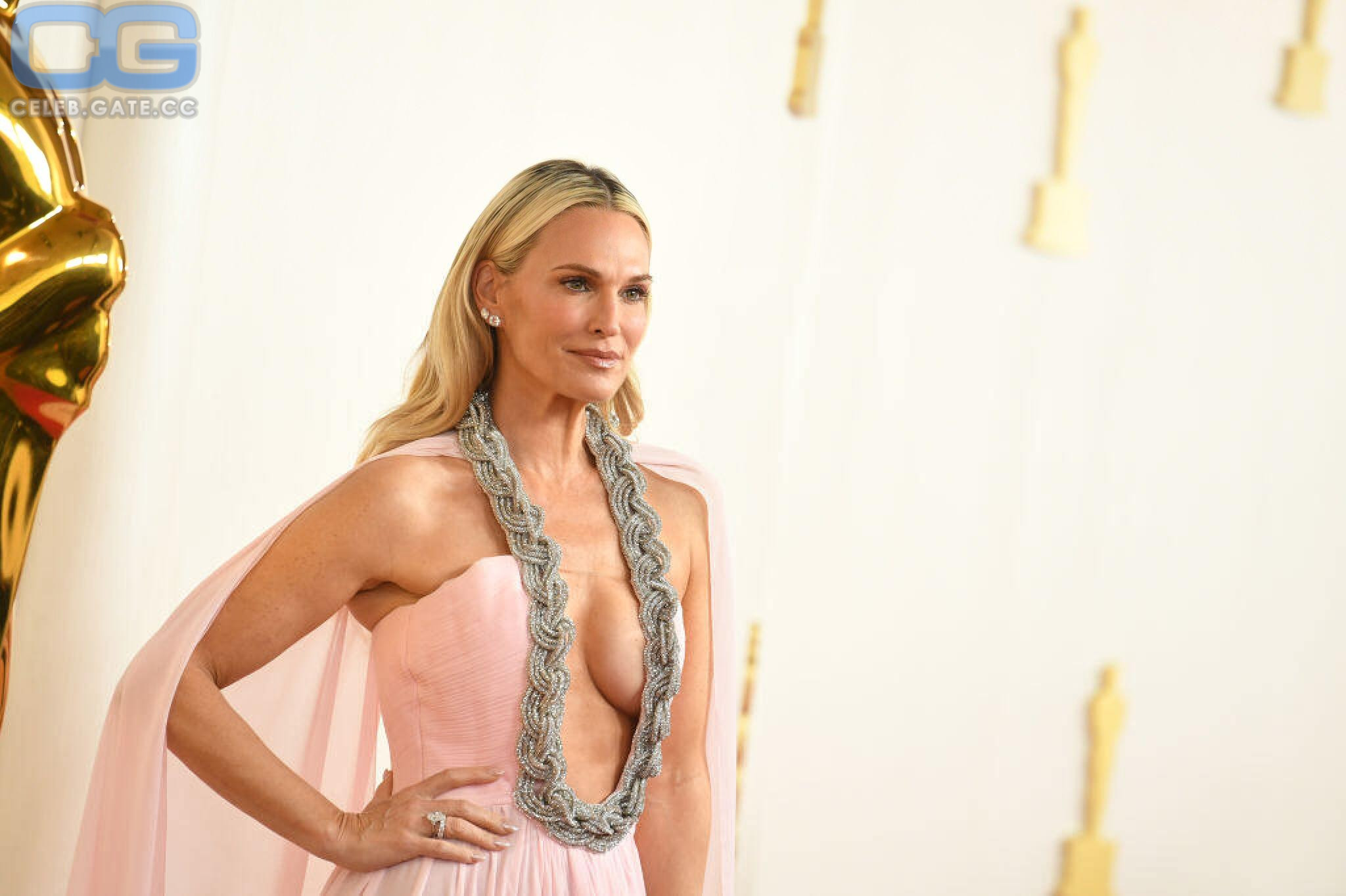 Molly Sims 