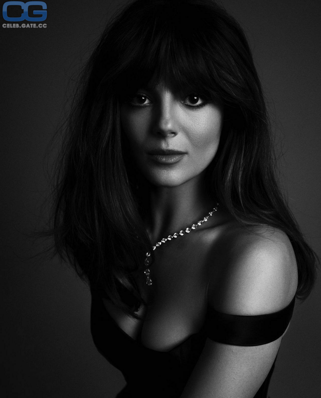 Monica Barbaro 