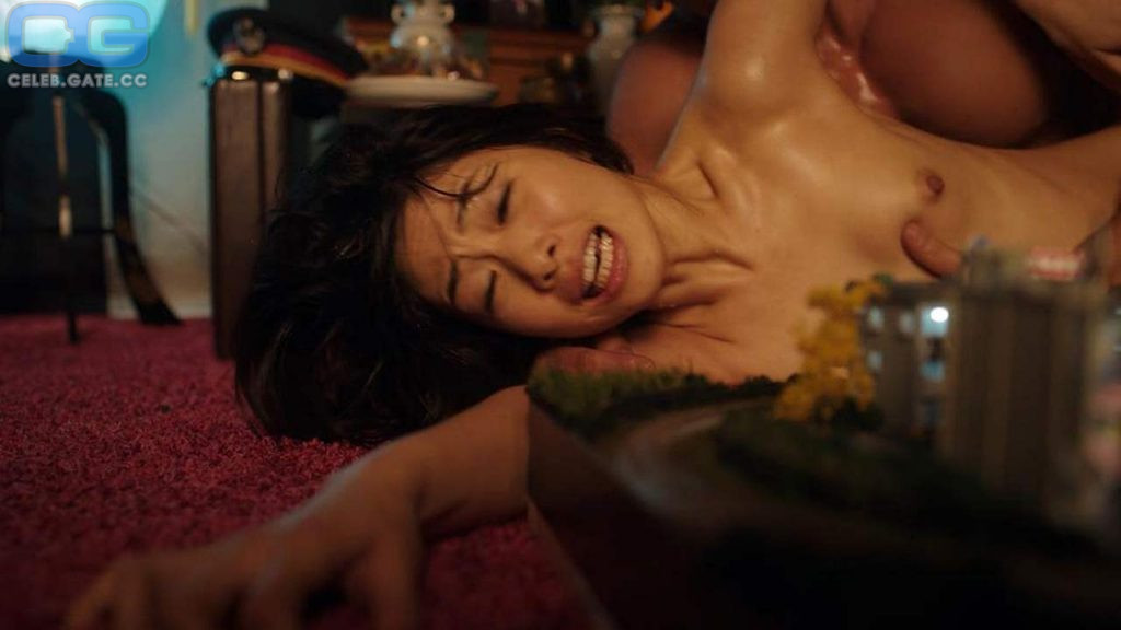 Nanami Kawakami sex scene