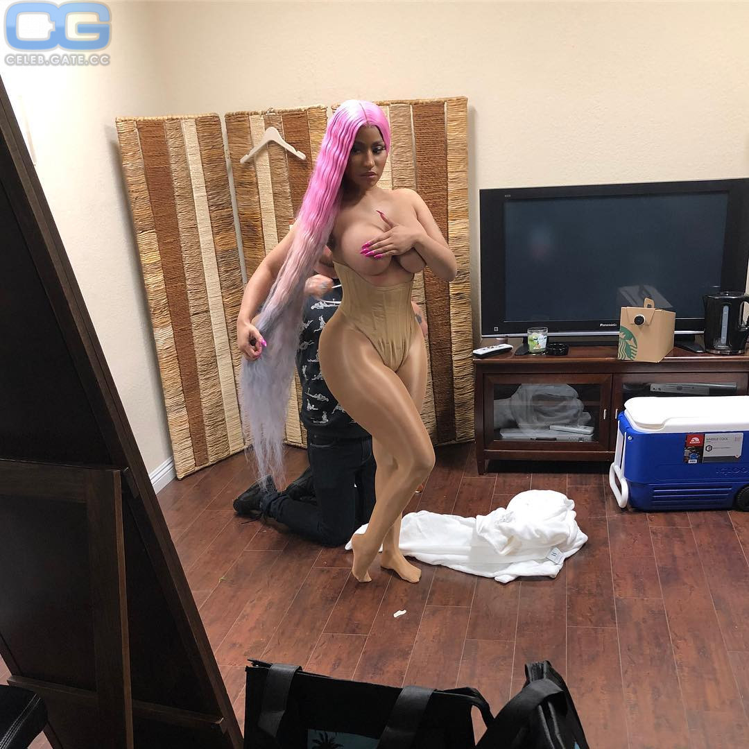 Nackt  Nicki Minaj 41 Hottest