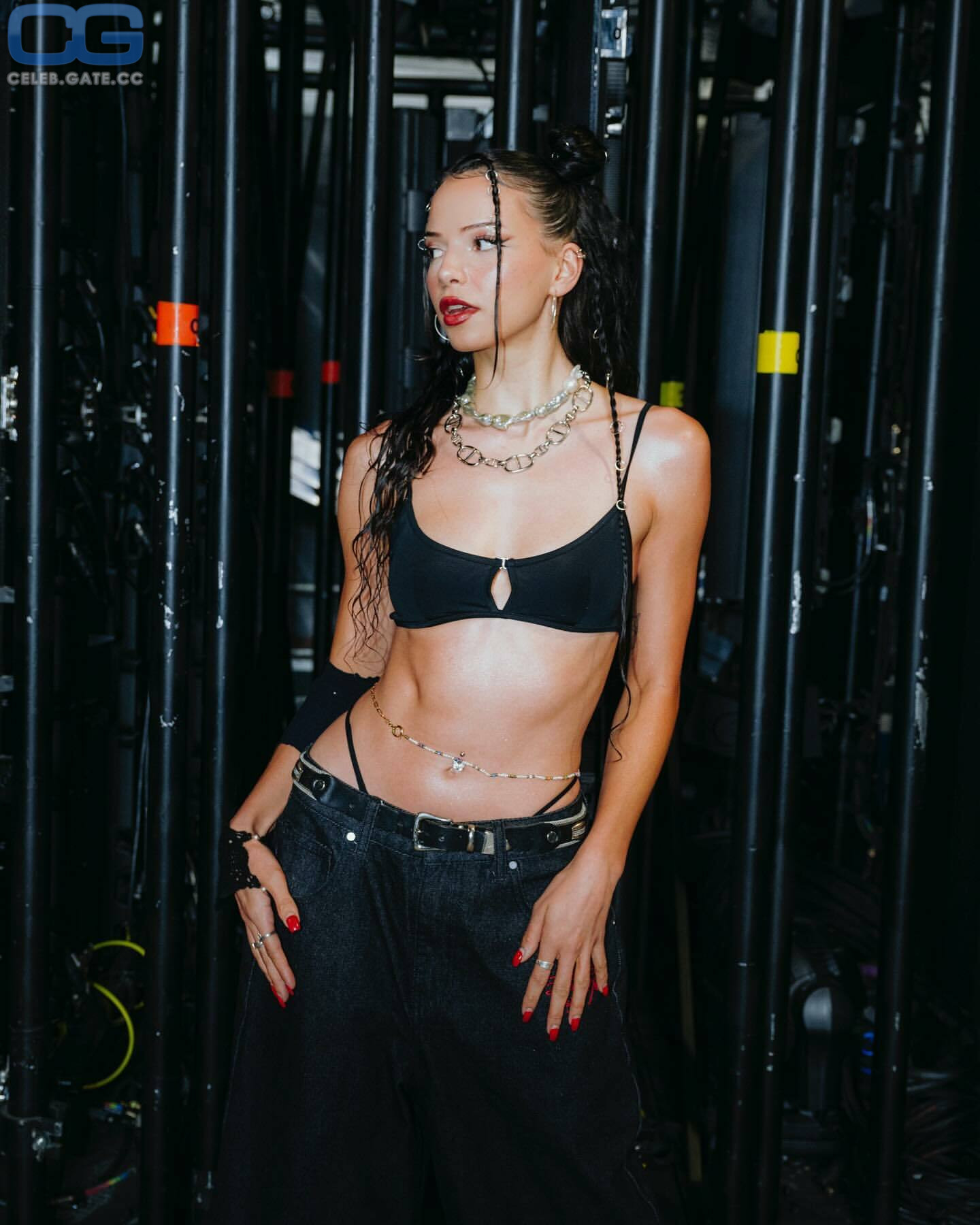 Nina Chuba 