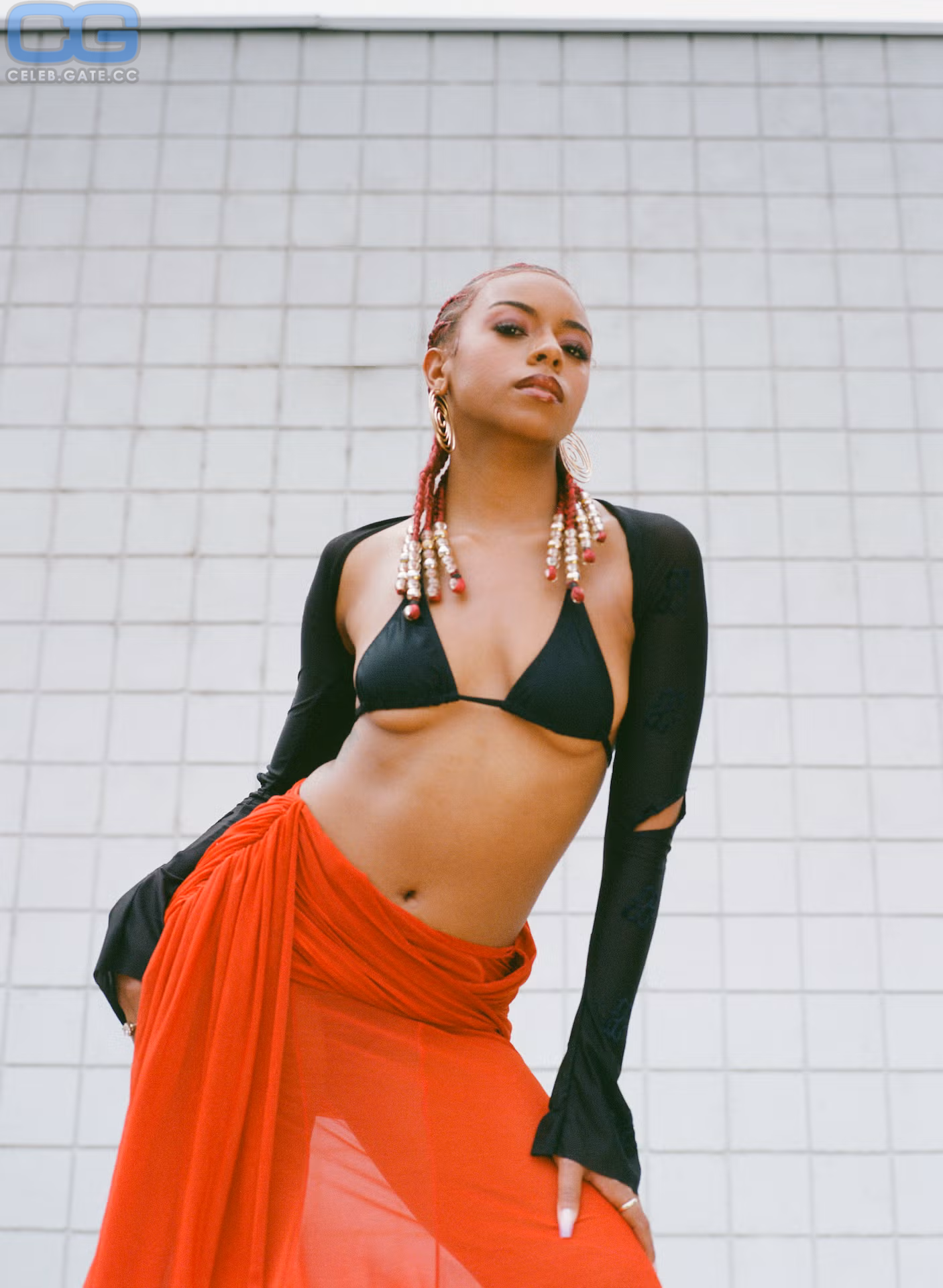 Ravyn Lenae 