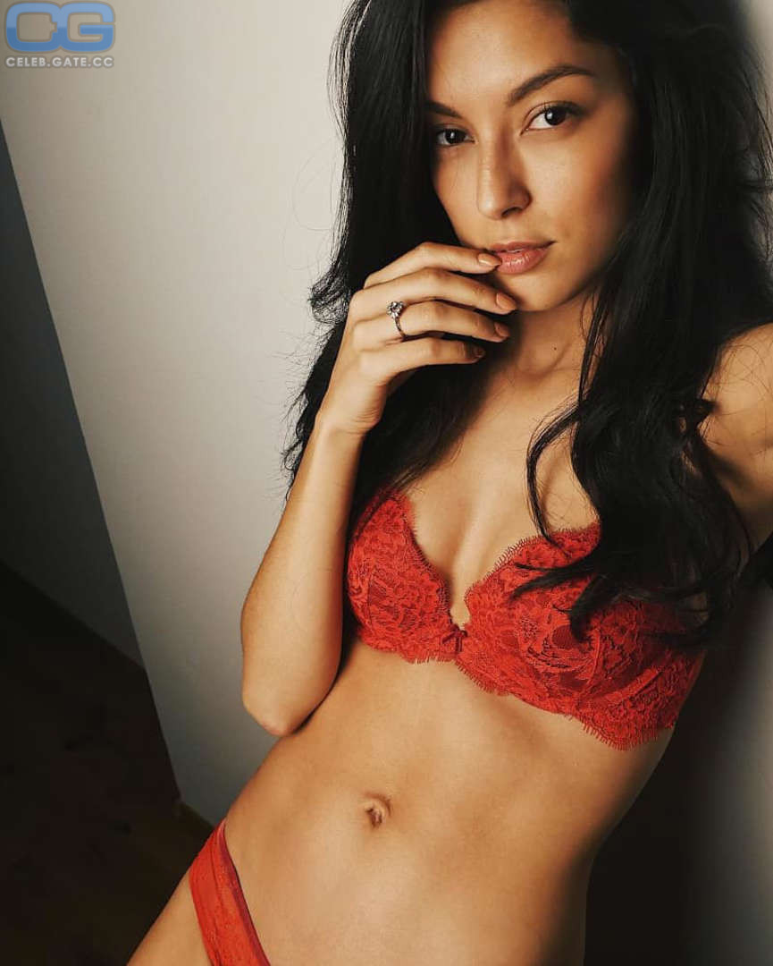 Rebecca Mir 
