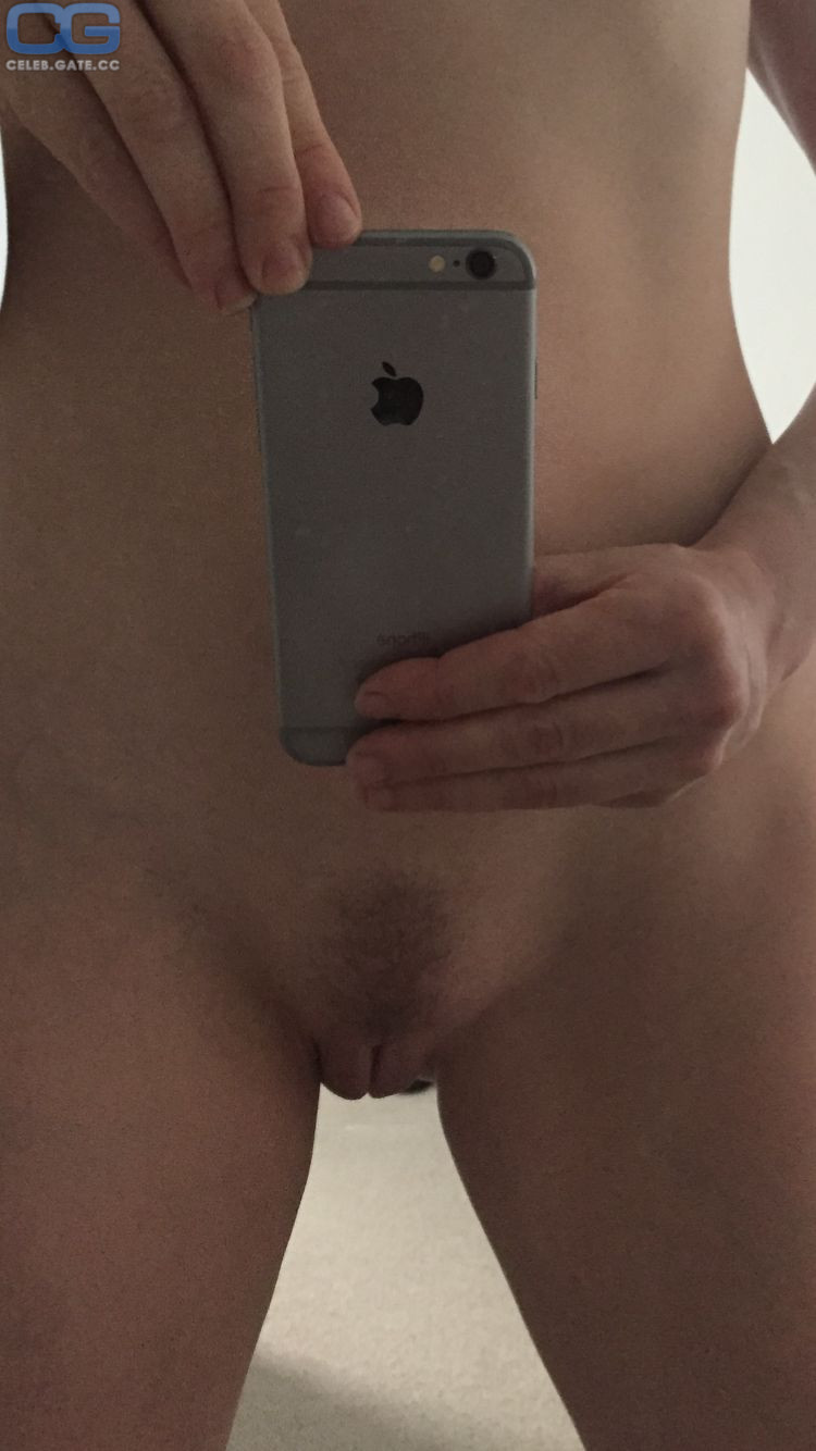 Nude Nackt Selfie Rose Mcowen Nakeds