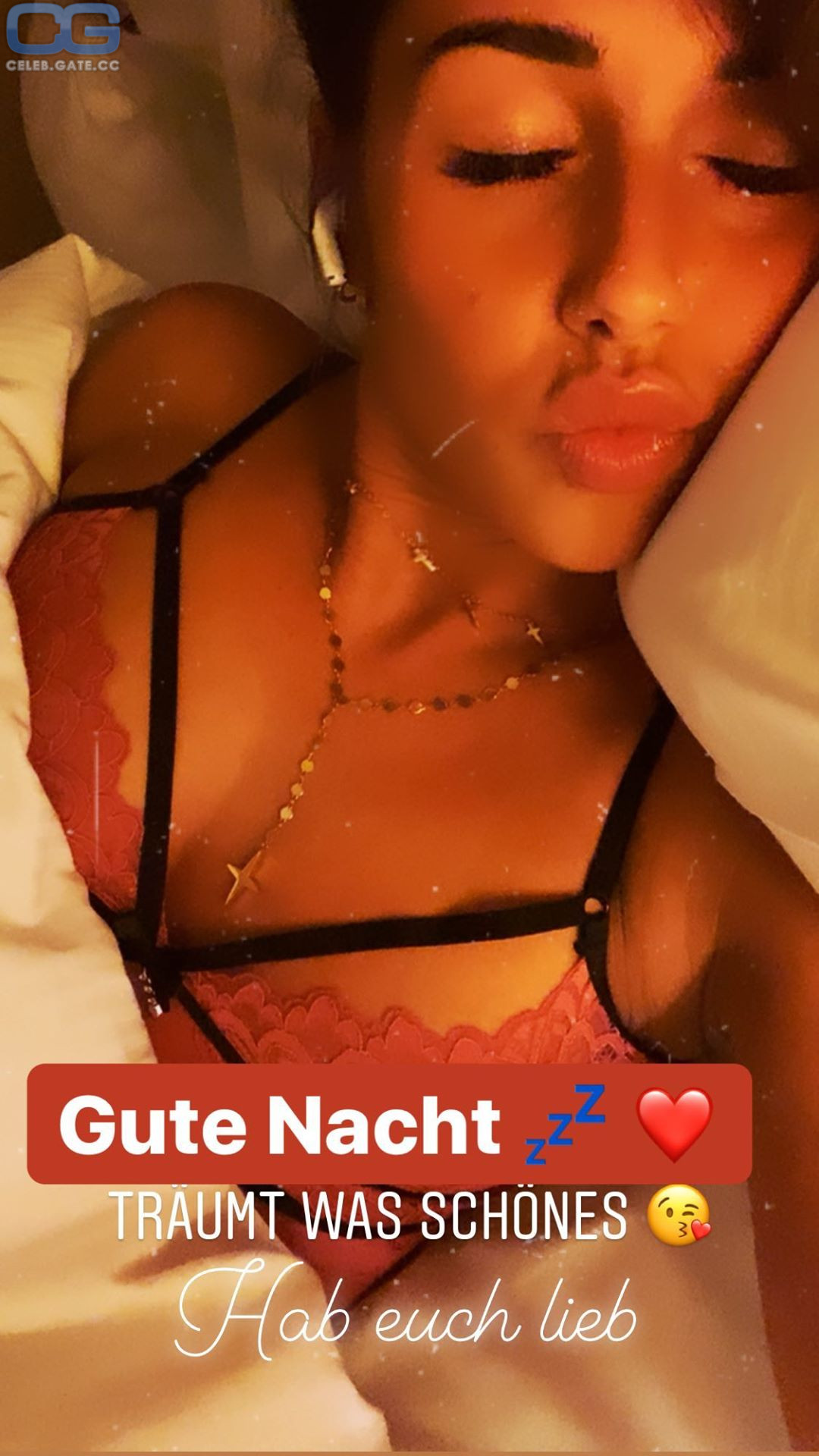 Nackt sexy sarah lombardi 