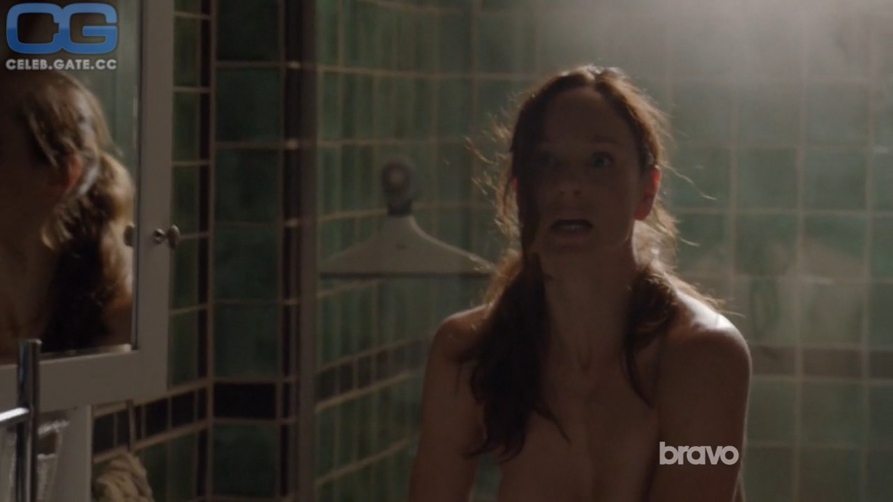 Sarah Wayne Callies nude scene