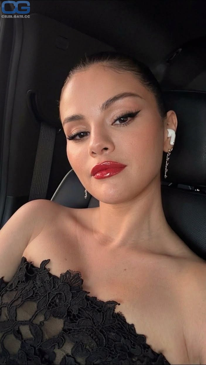Selena Gomez 