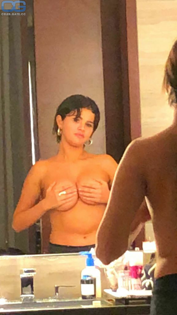 Selena Gomez 