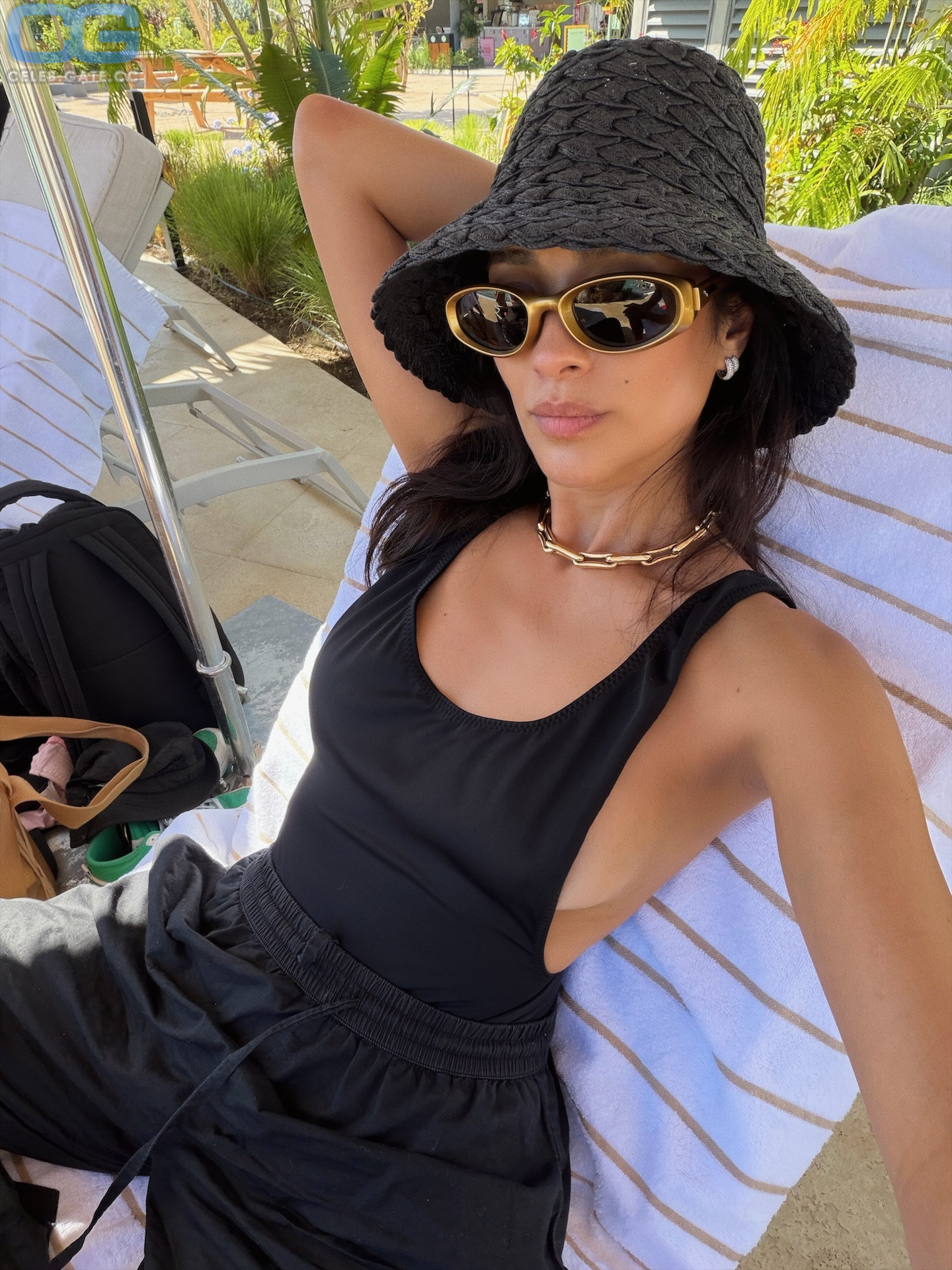 Shay Mitchell 