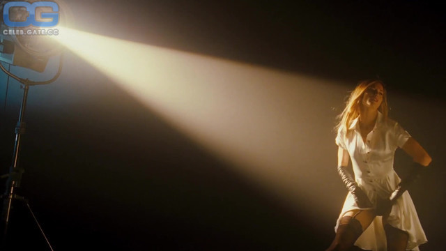 Sienna Guillory 