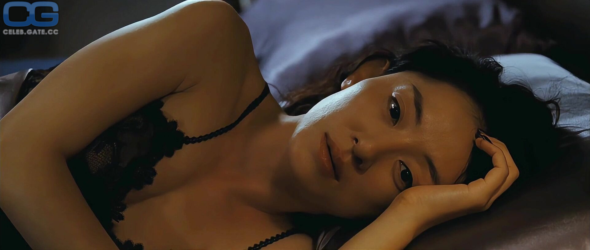 Son Yejin 