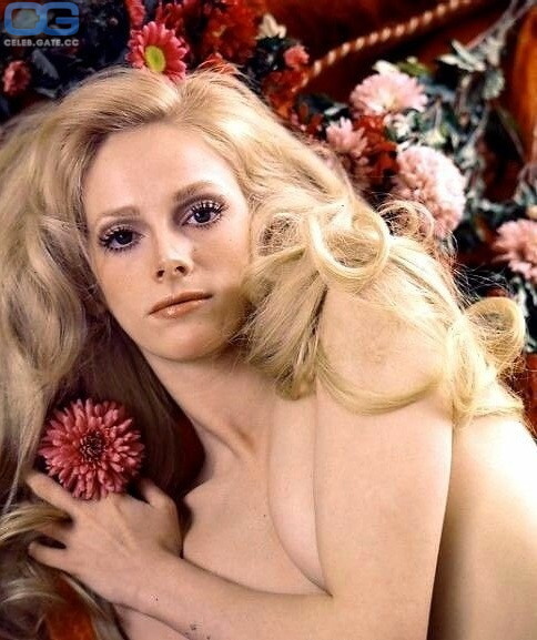 Sondra Locke 