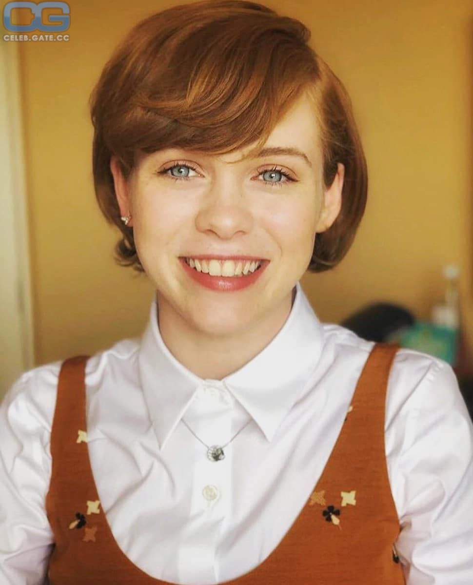 Naked sophia lillis