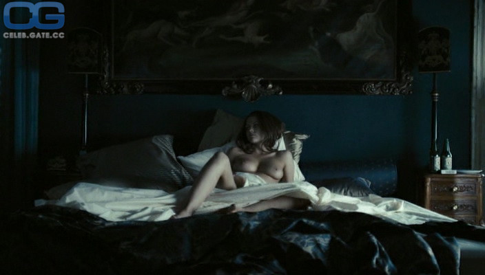 Teresa Palmer topless scene