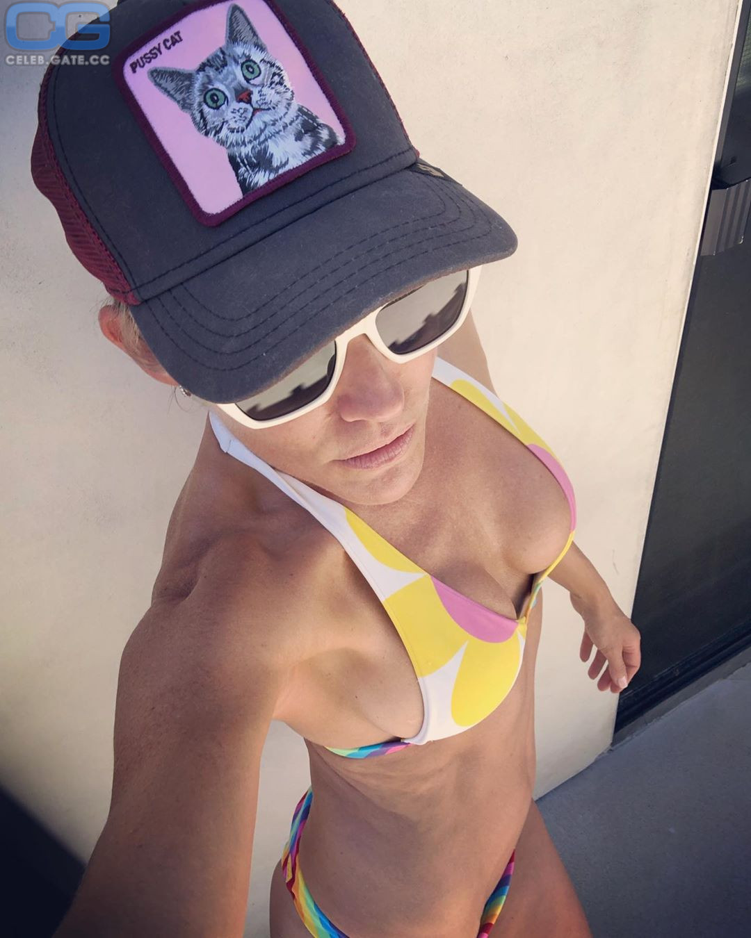 Tricia Helfer 