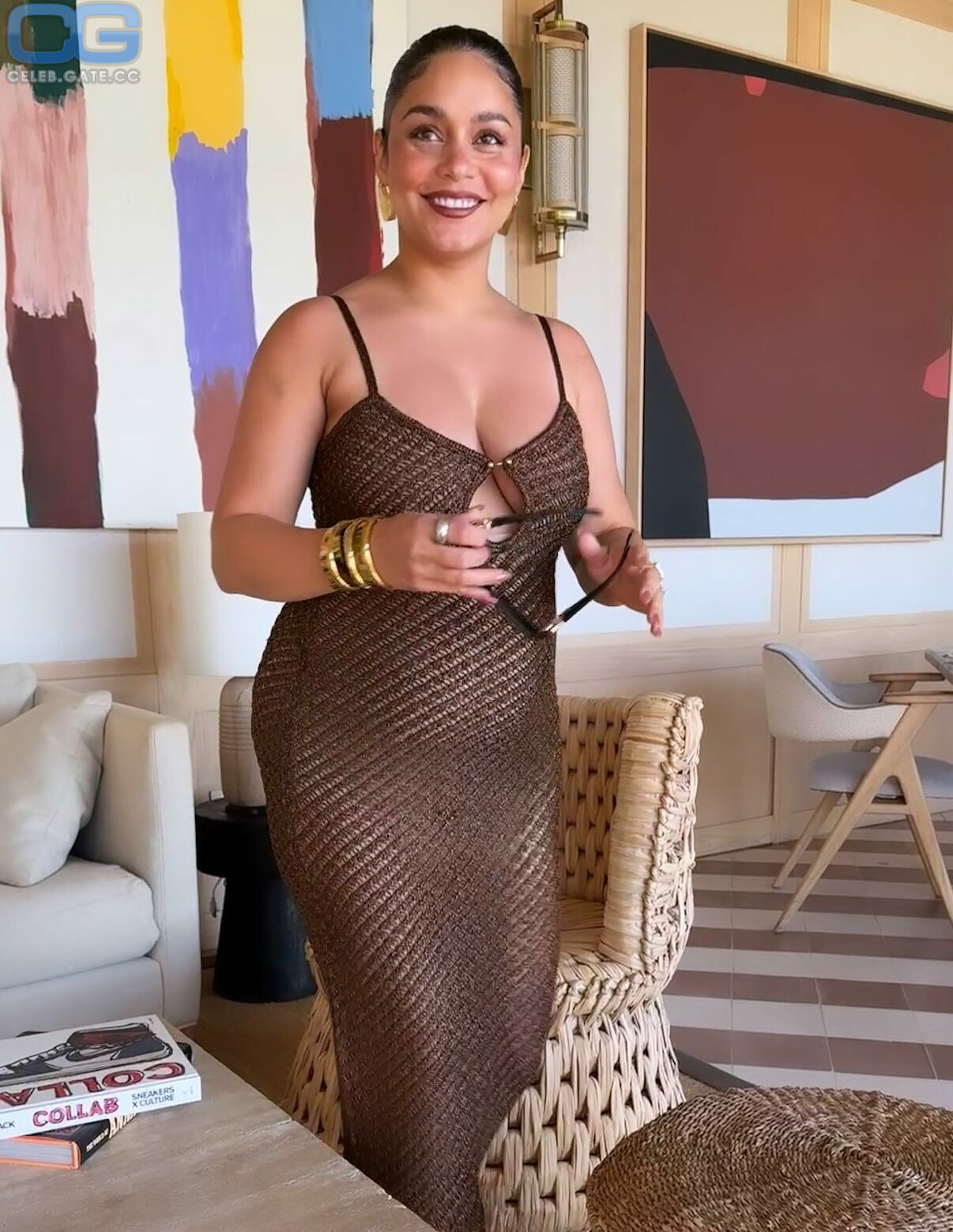 Vanessa Hudgens 