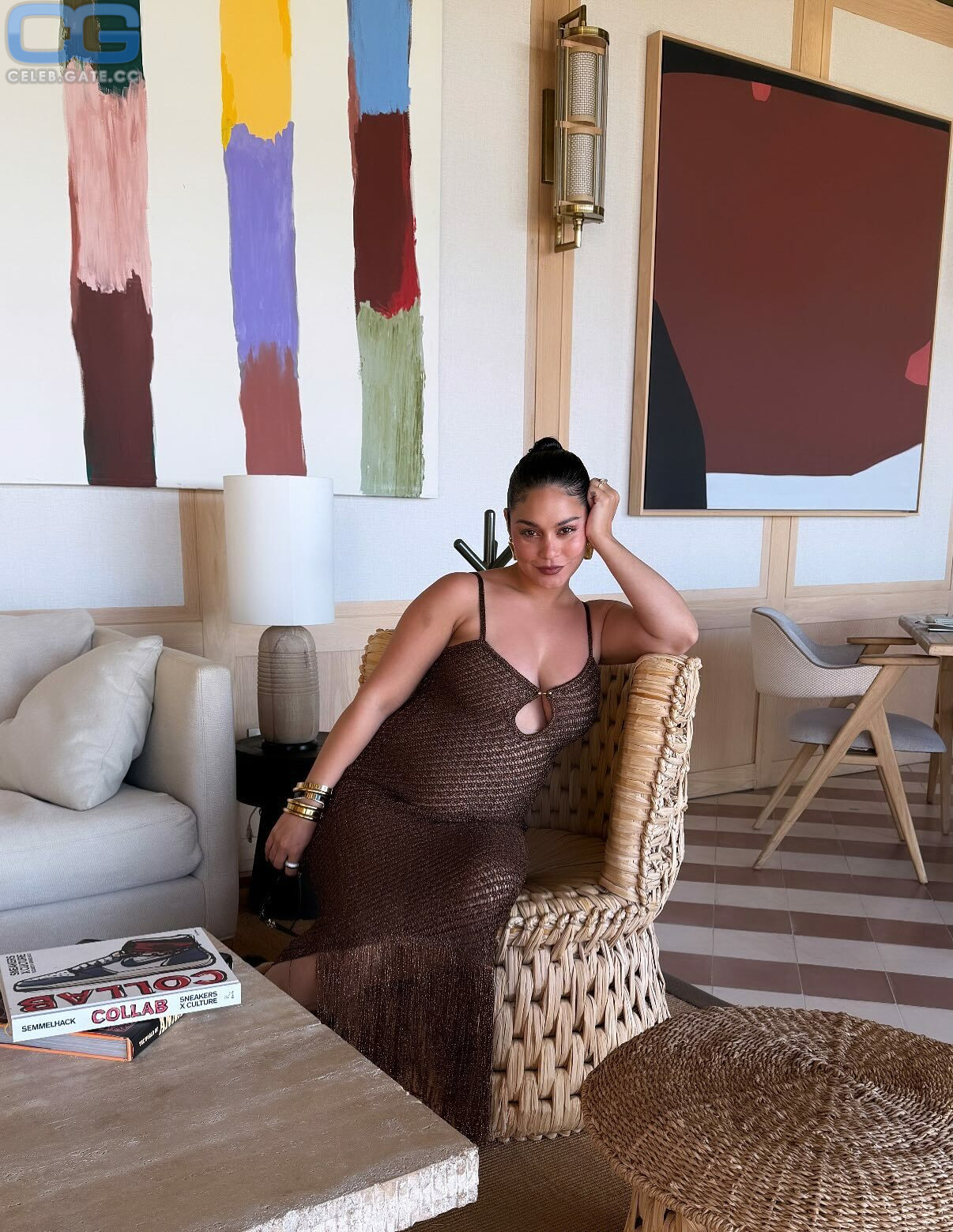 Vanessa Hudgens 