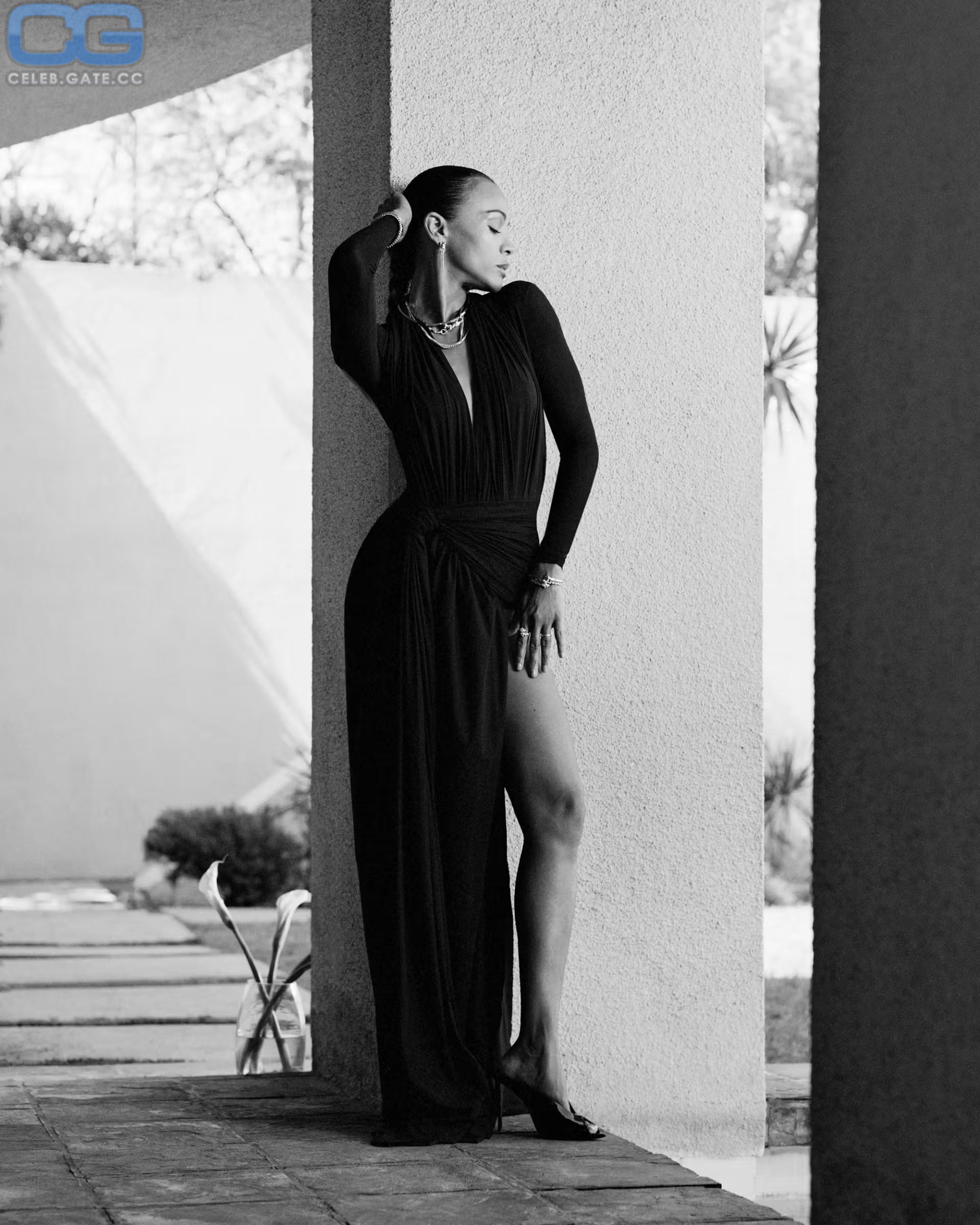 Zoe Saldana 