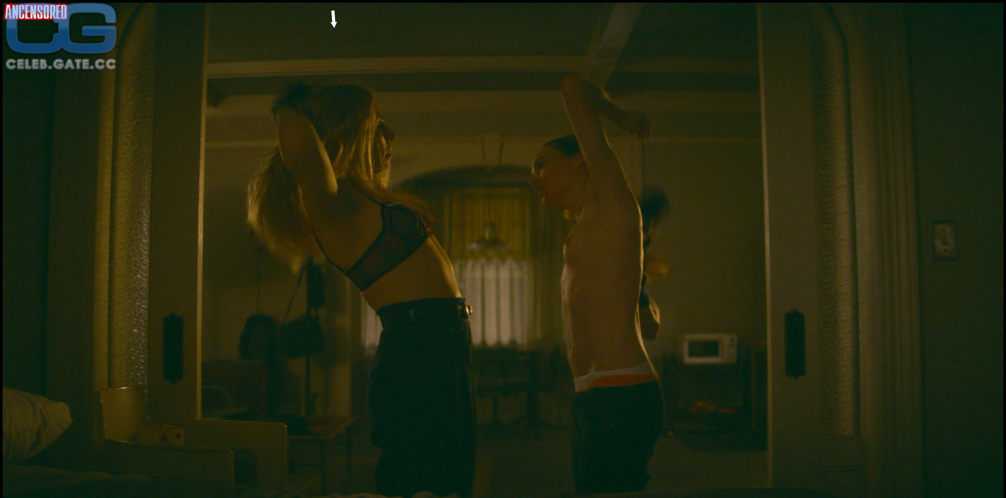 Zosia Mamet 