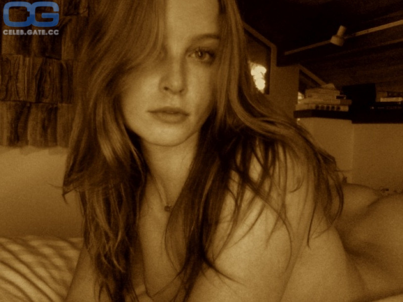 Has nude rachel nichols sex scene fantasy Exist? boring. nude rachel nichols sex scene