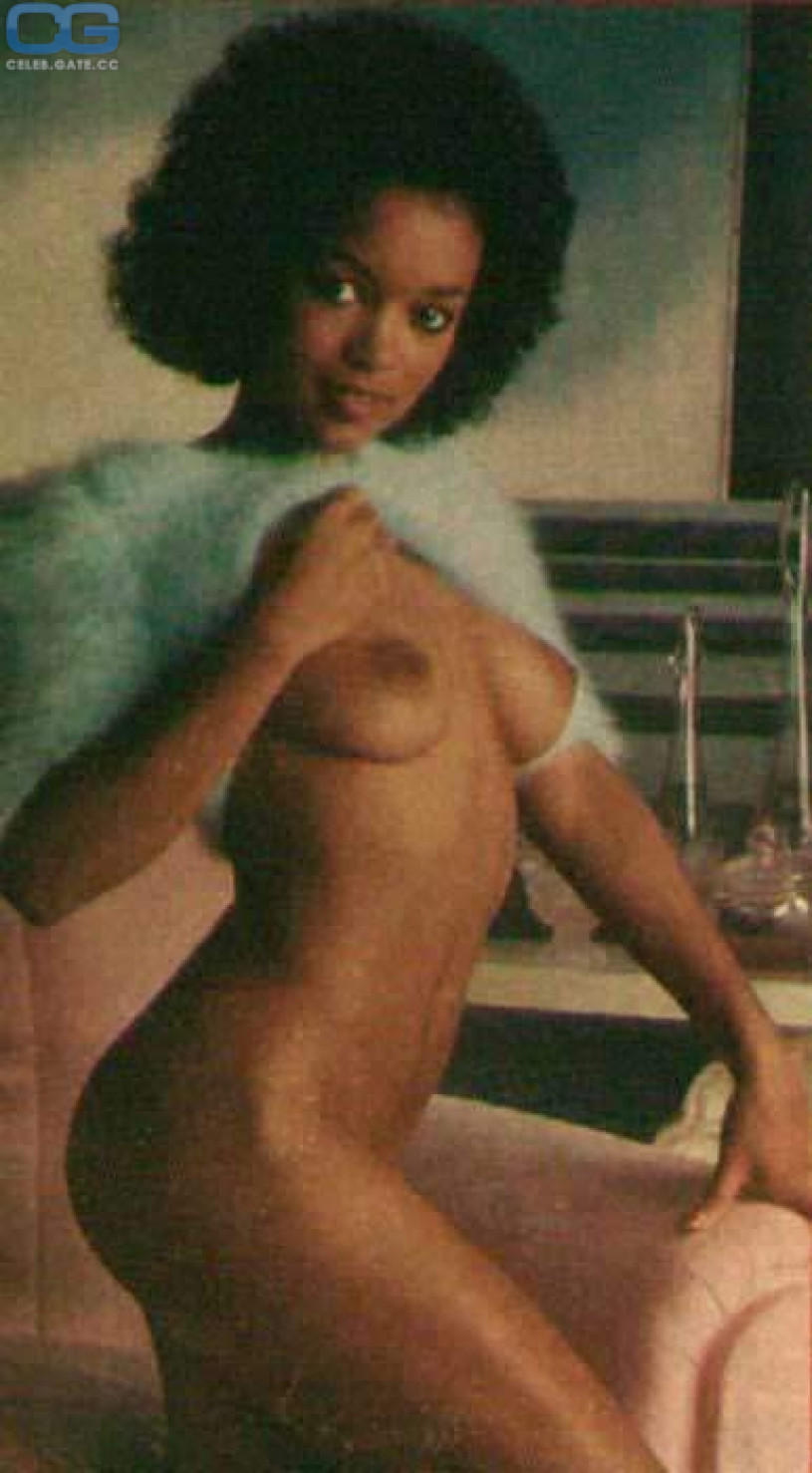 Ola Ray Nude Pictures Photos Playboy Naked Topless nude pic, sex photos Ola...