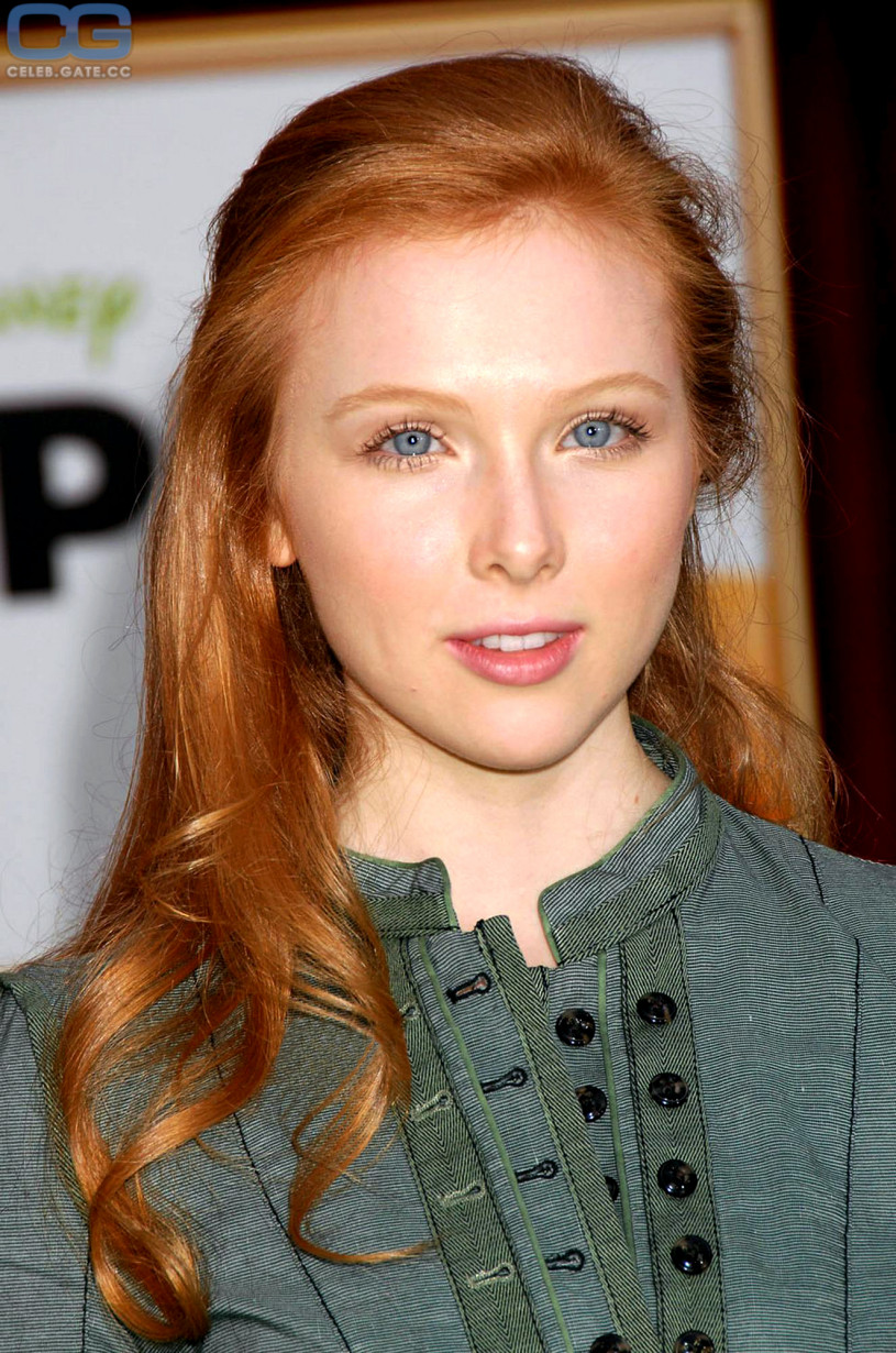 Molly quinn tits